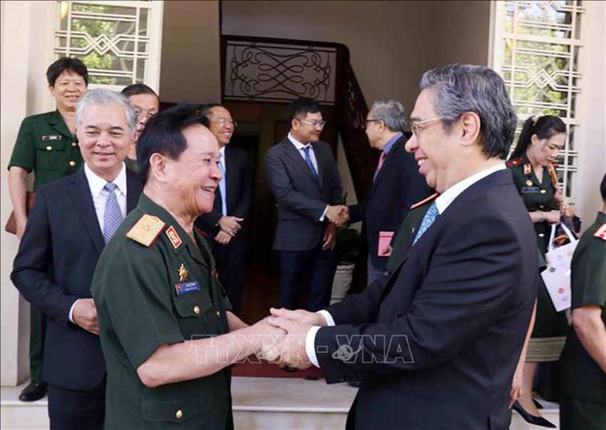 War veterans of Vientiane visit Ho Chi Minh City